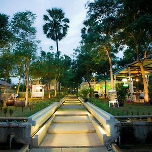 Foresta Boutique Resort & Hotel Ban Pru Yai Exterior photo