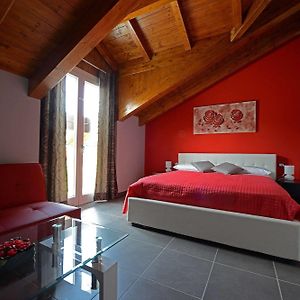 I Fiori Di Malpensa Bed and Breakfast Ferno Exterior photo