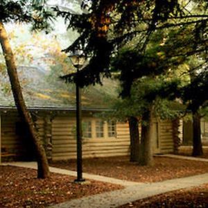 Starved Rock Lodge & Conference Center Utica Exterior photo