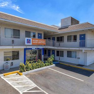 Motel 6-Jurupa Valley, Ca - Riverside West Exterior photo