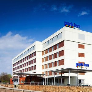 Park Inn By Radisson Peterborough Exterior photo