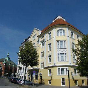 H+ Hotel Lübeck Exterior photo