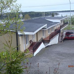 Motel Lyse Rimouski Exterior photo