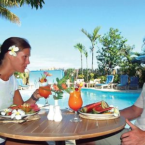 Nadi Bay Resort Hotel Exterior photo