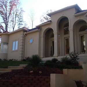 The Villa At Waters Edge Belmont Exterior photo