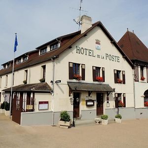 Logis Hotel Restaurant De La Poste Le Mêle-sur-Sarthe Exterior photo