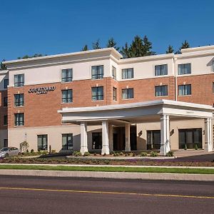 Hotel Courtyard By Marriott Hershey Chocolate Avenue Exterior photo