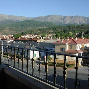 Hostal Avenida Arenas de San Pedro Exterior photo