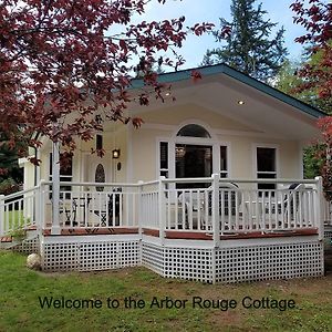 Arbor Rouge Cottage Clinton Exterior photo