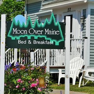 Moon Over Maine Bed & Breakfast Bed and Breakfast Ogunquit Room photo