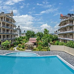Hotel Monalisa Chitwan Sauraha Exterior photo