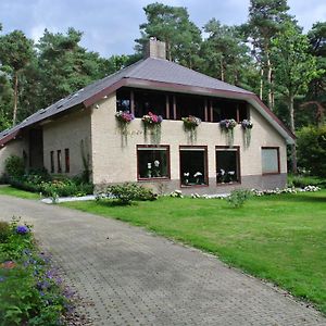 Maupertuus Bennekom Bed and Breakfast Exterior photo