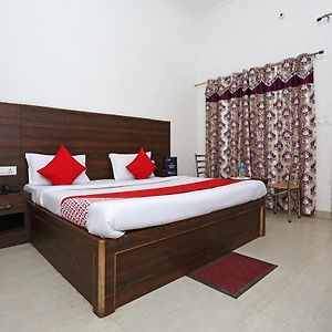 Hotel Oyo 9490 Prakash Farm Mathura Exterior photo