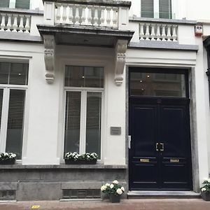 Antwerp Town House Accommodations Exterior photo