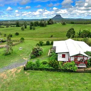 Noosa Avalon Farm Cabañas Sunshine Coast Exterior photo