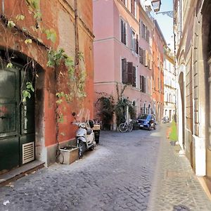 Apartamento Vicolo Delle Grotte House Roma Exterior photo