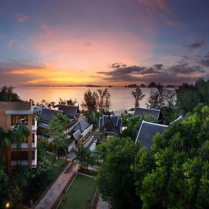 Hotel Amari Vogue Krabi town Exterior photo