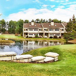 Hotel The Ponds At Foxhollow Lenox Exterior photo