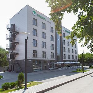 Hotel Rakurs Ulyanovsk Exterior photo