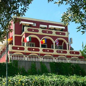 Apraos Bay Hotel Exterior photo