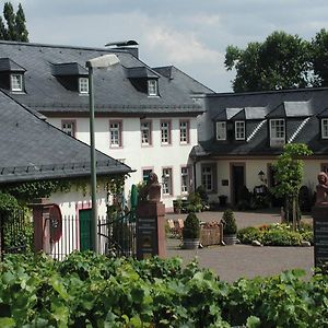 Residenz Weingut Schloss Reinhartshausen Bed and Breakfast Eltville am Rhein Exterior photo