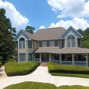 Pleasanton Courtyard Bed And Breakfast Fayetteville Exterior photo