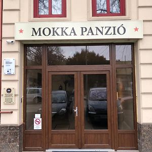 Mokka Panzió Bed and Breakfast Szarvas Exterior photo