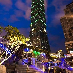 Taipei 101 Sparkle Hotel Exterior photo