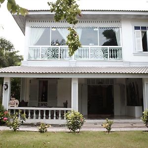 Hotel The Legend Maeklong Samut Songkhram Exterior photo