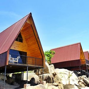 Rocky Bay Resort & Camping Mwanza Exterior photo