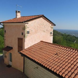 Apartamento Beewell Tower Marostica Exterior photo