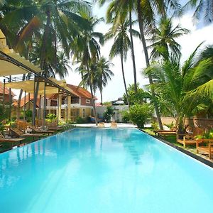 Coconut Garden Mui Ne Villa Exterior photo