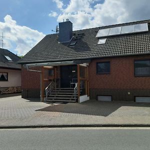 Hotel Gaestehaus Terrana Wathlingen Exterior photo