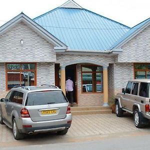 Hotel Dagnec Lorge Arusha Exterior photo