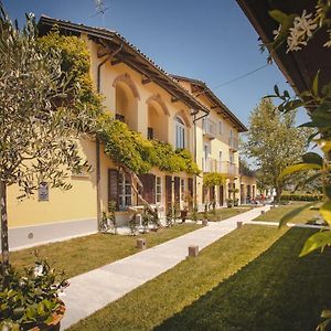 Residenza San Vito Hostal Calamandrana Exterior photo