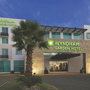 Hotel Wyndham Garden Silao Bajío Aeropuerto Exterior photo