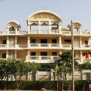 Hotel Oyo 13564 Near Prem Mandir Mathura Exterior photo