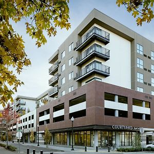 Hotel Courtyard By Marriott Corvallis Exterior photo