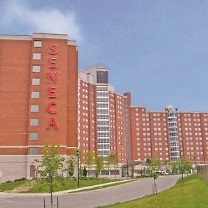 Residence&Conference Centre - Toronto Exterior photo