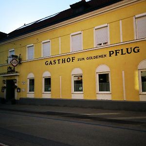 Hotel Gasthof Zum Goldenen Pflug Amstetten Exterior photo