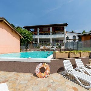 Borgo Blu Poggio Aparthotel Lazise Exterior photo