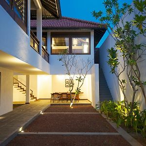 Jetwing Thalahena Villa Negombo Exterior photo