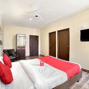 Oyo 674 Hotel Manar Luxury Suites Hyderabad Exterior photo