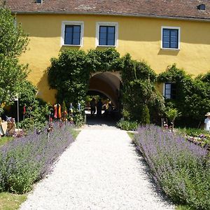 Marienschloessl Bed and Breakfast Wiedendorf Exterior photo