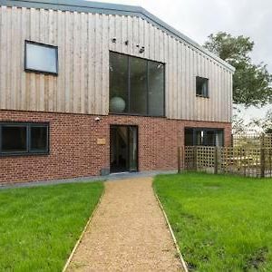 Apartamento Oak & Hazel, Heath Row Barn Overton  Exterior photo