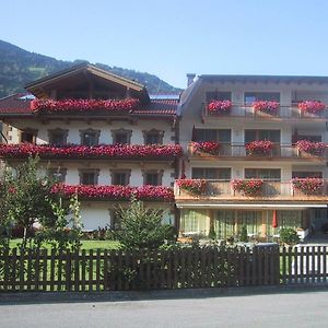 Hotel Garni Elisabeth Zell am Ziller Exterior photo