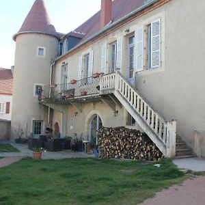 Chateau Besson Montluçon Exterior photo