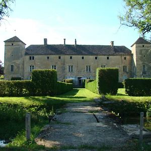 Chateau D'Ozenay Exterior photo