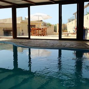 Casa en finca de uva con piscina privada, cubierta y climatizada Villa La Degollada Exterior photo
