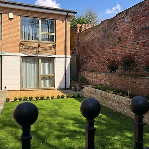 Jorvik Lodge York Exterior photo